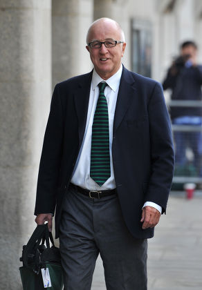 Denis MacShane arrives at the Old Bailey, London, Britain - 27 Sep 2013