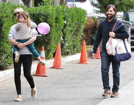 Jason Schwartzman and family out and about, Los Angeles, America - 13 Oct 2013