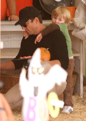 Will Arnett and sons at Mr. Bones Pumpkin Patch, Los Angeles, America - 28 Oct 2013