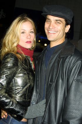 Christina Applegate Husband Johnathon Schaech Arriving Editorial Stock