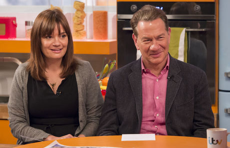 'Lorraine Live' TV Programme, London, Britain - 12 Nov 2013