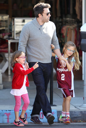 Ben Affleck Daughters Seraphina Affleck Violet Editorial Stock Photo ...