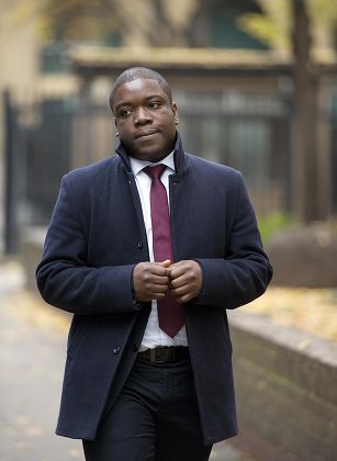 Kweku Adoboli A City Trader Who Is Accused Of Causing Ii1.4bn Of Losses For His Former Employer The Swiss Bank Ubs Arriving At Southwark Crown Court Today (16/11/12). Picture By Damien Mcfadden/daily Mail : 07968 308252.