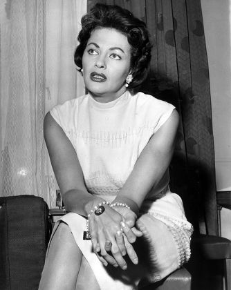 Actress Yvonne De Carlo Her Suite Editorial Stock Photo - Stock Image ...