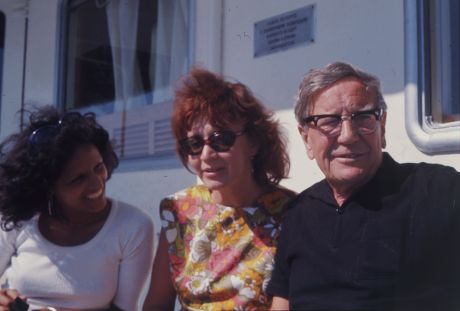 British Spy Kim Philby (died 11/5/1988) In Russia With His 4th Wife Rufina Ivanovna Pukhova (nina Philby) And Nishia Philby Wife Of John Philby.