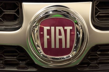 Logo Fiat Old editorial stock photo. Illustration of vehicles - 124367513