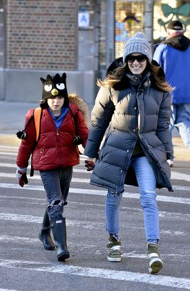 Sarah Jessica Parker and daughters out and about en route to school, New York, America - 09 Jan 2014