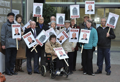 Nhs Commissioning Board Meeting In Central Manchester. A Silent Protest Is Held Outside Nhs Offices In Manchester Against The Ch.exc. Sir David Nicholson. Pic Bruce Adams / Copy Tozer - 28/2/13.
