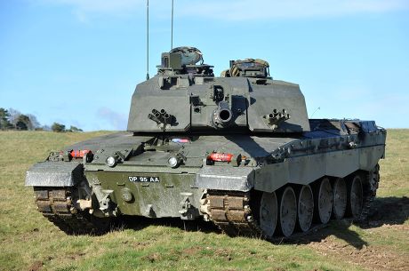 56 British challenger ii Stock Pictures, Editorial Images and Stock ...