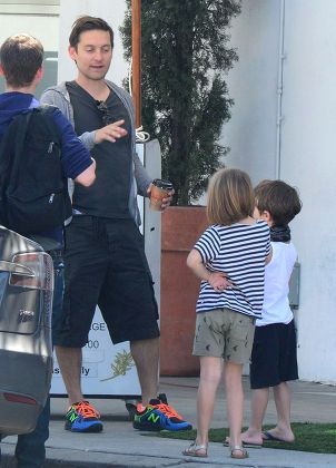Tobey Maguire and family go for lunch at Fig & Olive in West Hollywood, Los Angeles, America - 17 Mar 2014