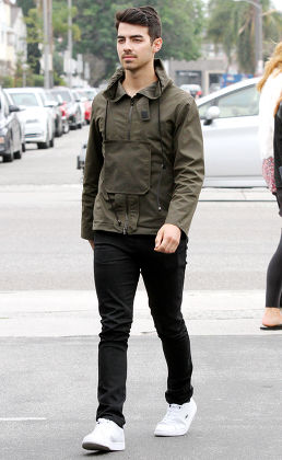 Joe Jonas and Blanda Eggenschwiler out and about, Los Angeles, America - 25 Mar 2014