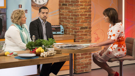 'Lorraine Live' TV Programme, London, Britain - 02 Apr 2014