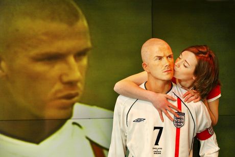 NEW FOOTBALL ATTRACTION  ' GOAL! ' ,  OPENING AT MADAME TUSSAUDS,  LONDON,  BRITAIN -  22 MAR 2002