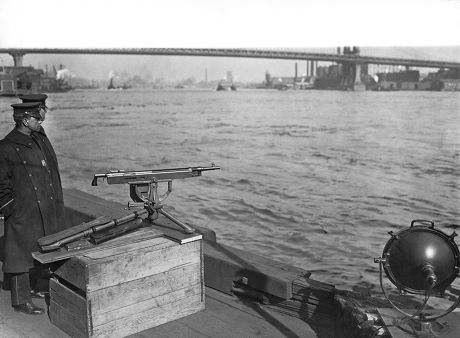 5 Nypd harbor police Stock Pictures, Editorial Images and Stock Photos