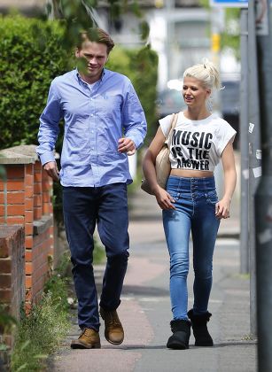 'Eastenders' TV Series cast members out and about in Elstree, Hertfordshire, Britain - 20 Jun 2014