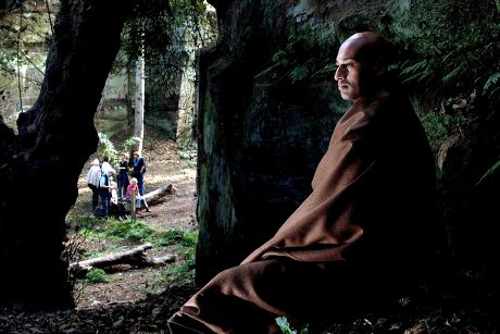 ANSUMAN BISWAS WHO SPENT 53 HOURS AS A HERMIT AT SHUGBOROUGH HALL ESTATE, STAFFORDSHIRE, BRITAIN - SEP 2002