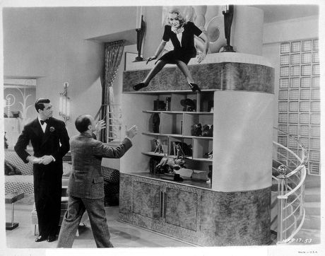 gradvist tage ned nå Film Stills Topper 1937 Constance Bennett Editorial Stock Photo - Stock  Image | Shutterstock