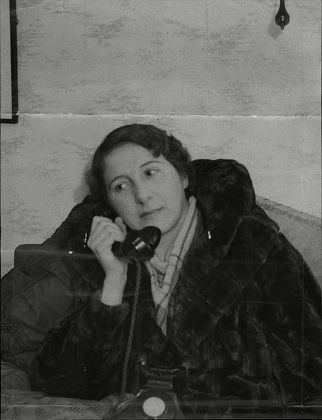 33 Mrs. haamond Stock Pictures, Editorial Images and Stock Photos