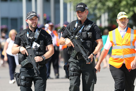 Armed Police Patrol Around Glasgow During Editorial Stock Photo - Stock ...