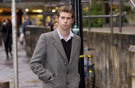 WILL STRAW, PRESIDENT OF THE STUDENT UNION AT OXFORD, BRITAIN - 20 NOV 2002