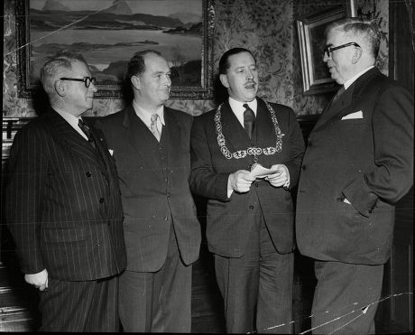 Lord Provost Of Glasgow Sir Victor Warren (2nd Right) With Mayor Of Inverness Provost J. M. Grigor Mayor Of Dublin Alderman John Belton And The Lord Mayor Of Belfast W. E. G. Johnson.