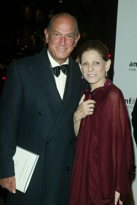 Who Is Oscar De La Renta Wife