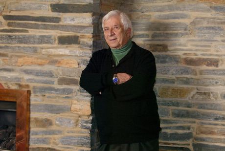 ELMER BERNSTEIN, AMERICAN COMPOSER AND CONDUCTOR