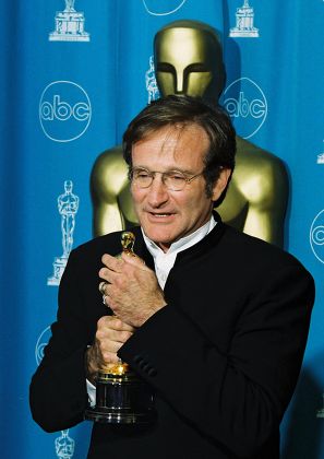 750 1998 oscars Stock Pictures, Editorial Images and Stock Photos