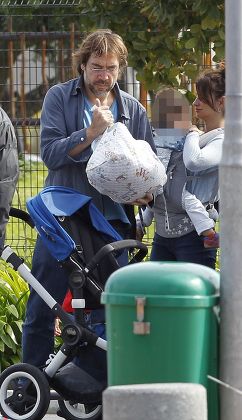 Penelope Cruz and Javier Bardem out and about, Cape Town, South Africa - 23 Aug 2014