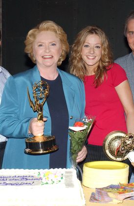 56 Susan flannery Stock Pictures, Editorial Images and Stock Photos