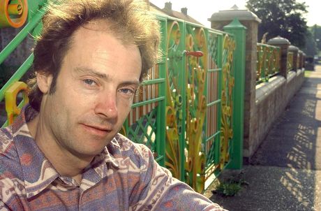 HENRY DAGG, WHO SPENT 5 YEARS AND £60,000 TURNING HIS GARDEN FENCE INTO A GIANT GLOCKENSPIEL, FAVERSHAM, KENT, BRITAIN - 29 MAY 2003