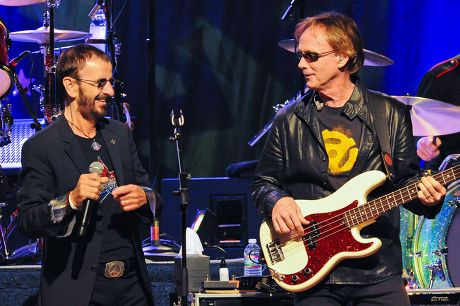 Ringo Starr and his All Star Band in concert at the Moody Theater, Austin, Texas, America - 08 Oct 2014