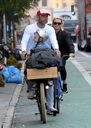 Naomi Watts and Liev Schreiber out and about, New York, America - 08 Oct 2014