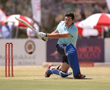 Momentum Cricket Sixes Invitational at Old Ed's in Houghton, South Africa - 18 Oct 2014