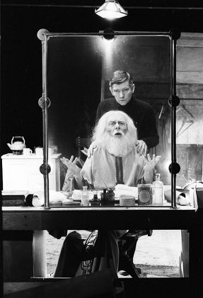 'The Dresser' Play by Ronald Harwood performed at the Queen's Theatre, London, Britain - 1980