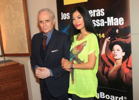 Vanessa Mae and Jose Carreras press conference in Prague, Czech Republic - 10 Nov 2014