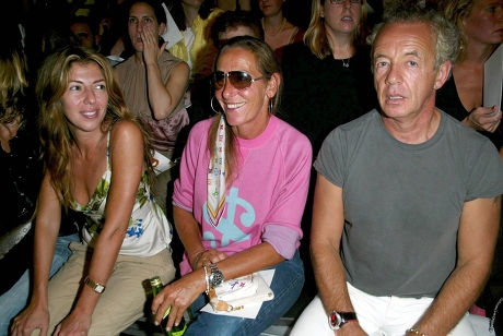 MARC JACOBS SHOW FOR SPRING / SUMMER 2004, MERCEDES BENZ FASHION WEEK, NEW YORK, AMERICA - 15 SEP 2003