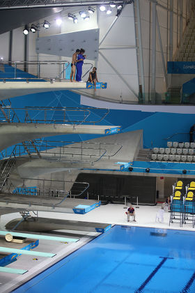 11 Olympic high dive Stock Pictures, Editorial Images and Stock Photos ...