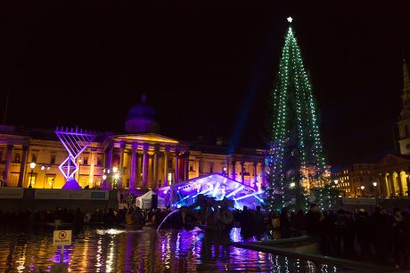 Hanukkah trafalgar square 2025