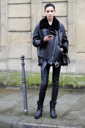 Irina Sharipova, Model Off Duty Paris Street Style Fashion. FW15. PFW.
