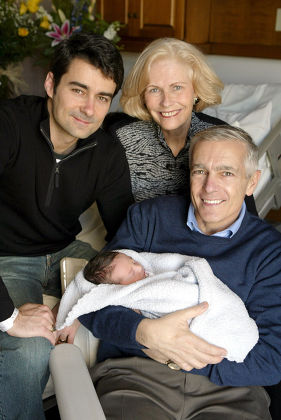 BIRTH OF THE FIRST GRANDCHILD OF AMERICAN PRESIDENTIAL CANDIDATE GENERAL WESLEY CLARK, LOS ANGELES, AMERICA - 26 DEC 2003