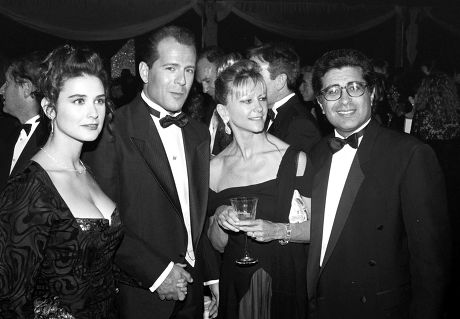 250 1989 oscars Stock Pictures, Editorial Images and Stock Photos
