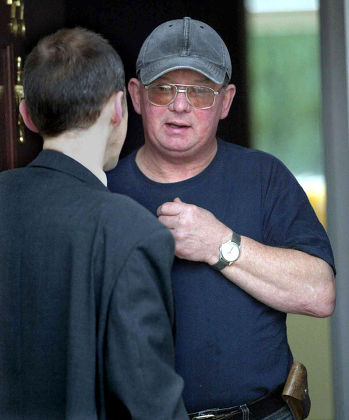 RICHARD PEARCE, DUE TO APPEAR AT BOURNMOUTH CROWN COURT ACCUSED OF ATTEMPTING TO POISON HIS NEIGHBOURS, BRITAIN - 03 APR 2004