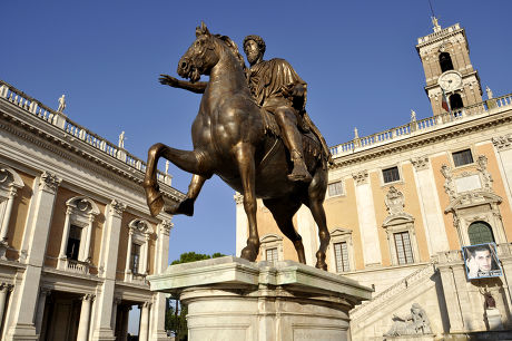 Equestrian Statue Marcus Aurelius Palazzo Nuovo Editorial Stock Photo ...