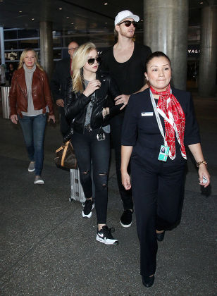 Chloe Grace Moretz at LAX Airport, Los Angeles, America - 12 Mar 2015