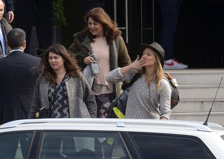 'Dropped' TV series contestants arrive back home at Charles-de-Gaulle airport, Paris, France - 14 Mar 2015