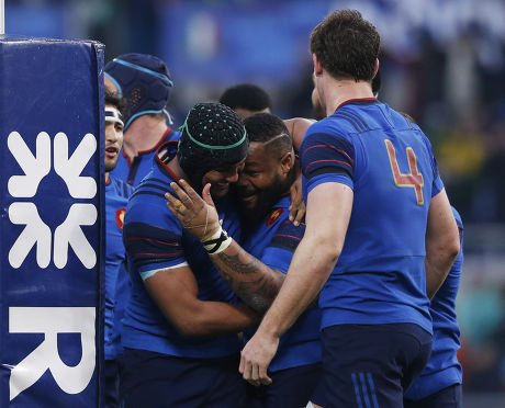 Mathieu Bastareaud (F) celebrating with Thierry Dusatoir the try scored during the rugby 6 Nations match between Italy and France played at the Olimpico Stadium in Rome, ITALY - 15/03/2015
Photo Matteo Ciambelli / Sipa Press