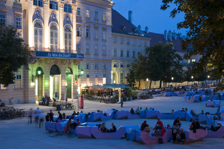 26 Crowded benches Stock Pictures, Editorial Images and Stock Photos ...