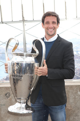 UEFA Champions League Trophy photocall, New York, America - 17 Mar 2015