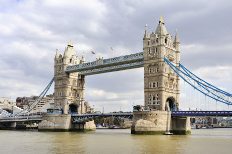 84 Bascule Bridges Stock Pictures, Editorial Images And Stock Photos 